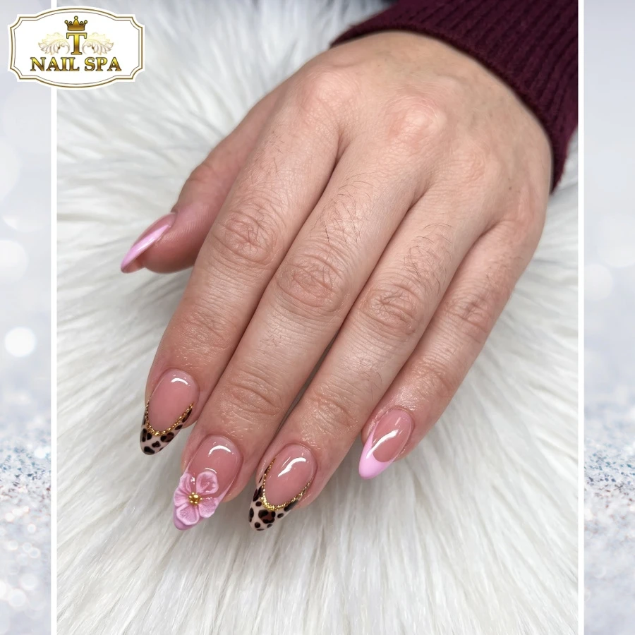 T Nails spa